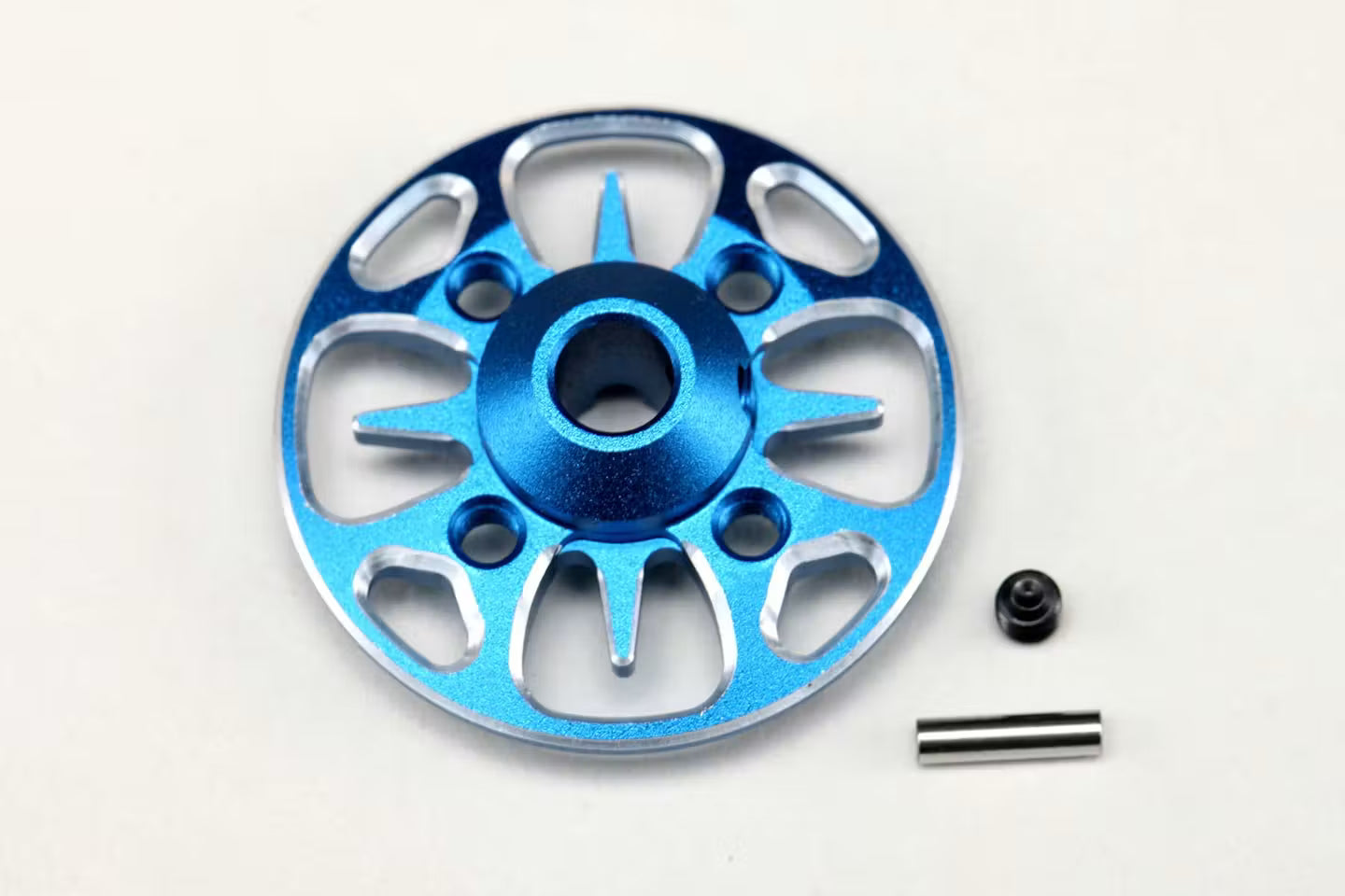 Yokomo Alum. L.W. Spur Gear Hub (Blue) - RD-630BL