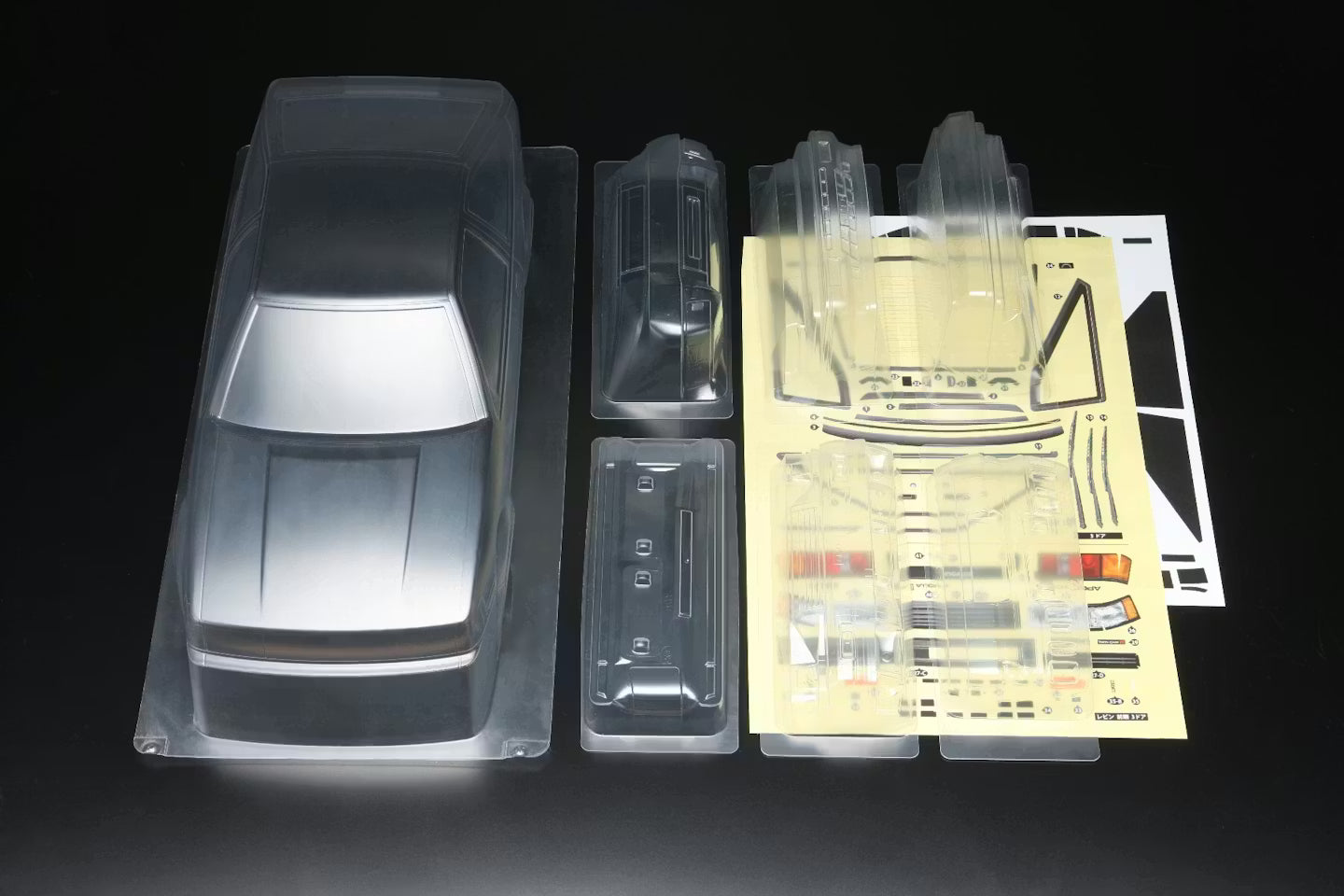 Yokomo TOYOTA Corolla Levin (AE86) 3-Door Body Set - SD-AE86L3B
