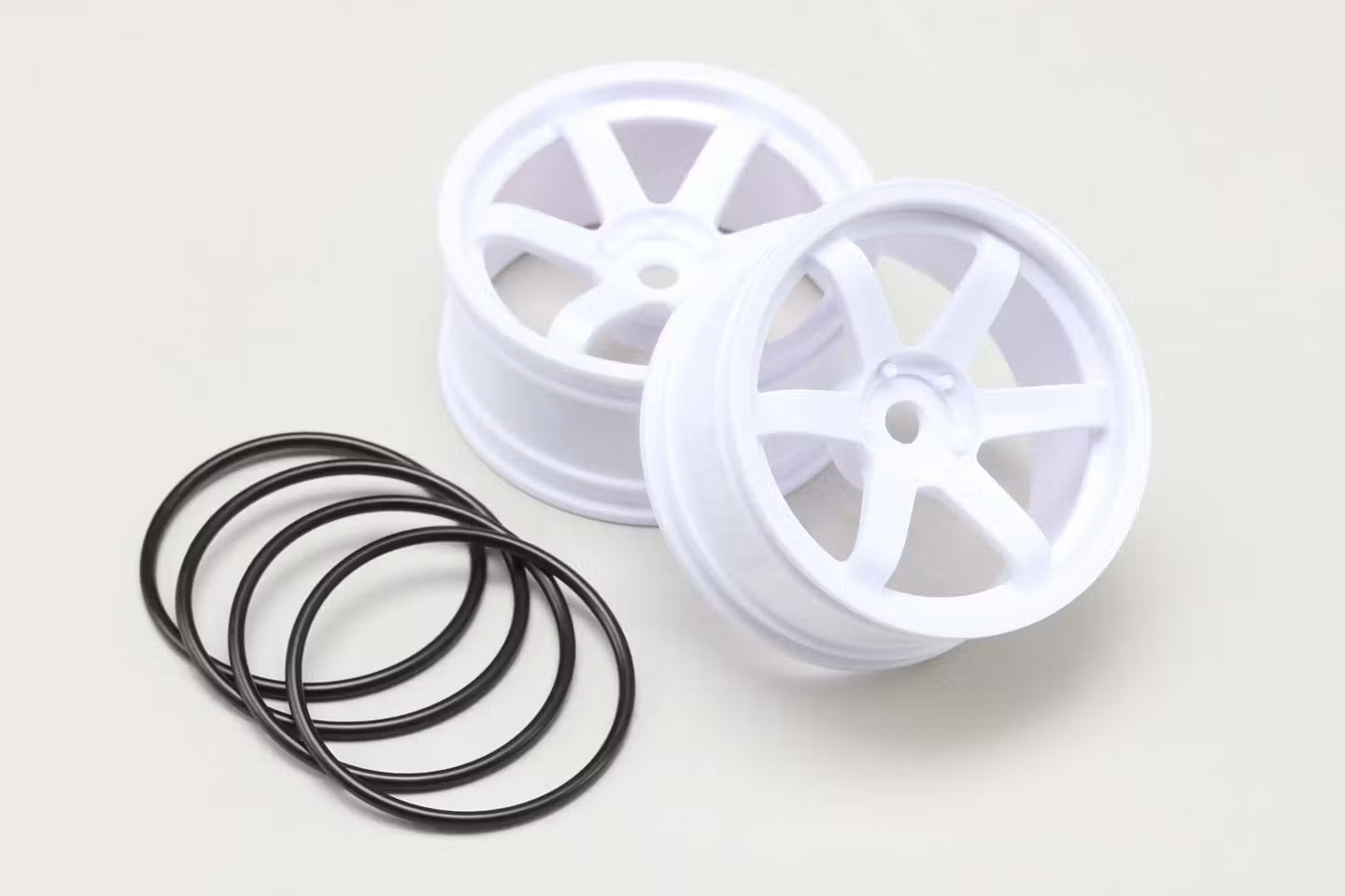 Yokomo Drift Wheel 6 Spoke offset 5mm - White - TW-5313W5