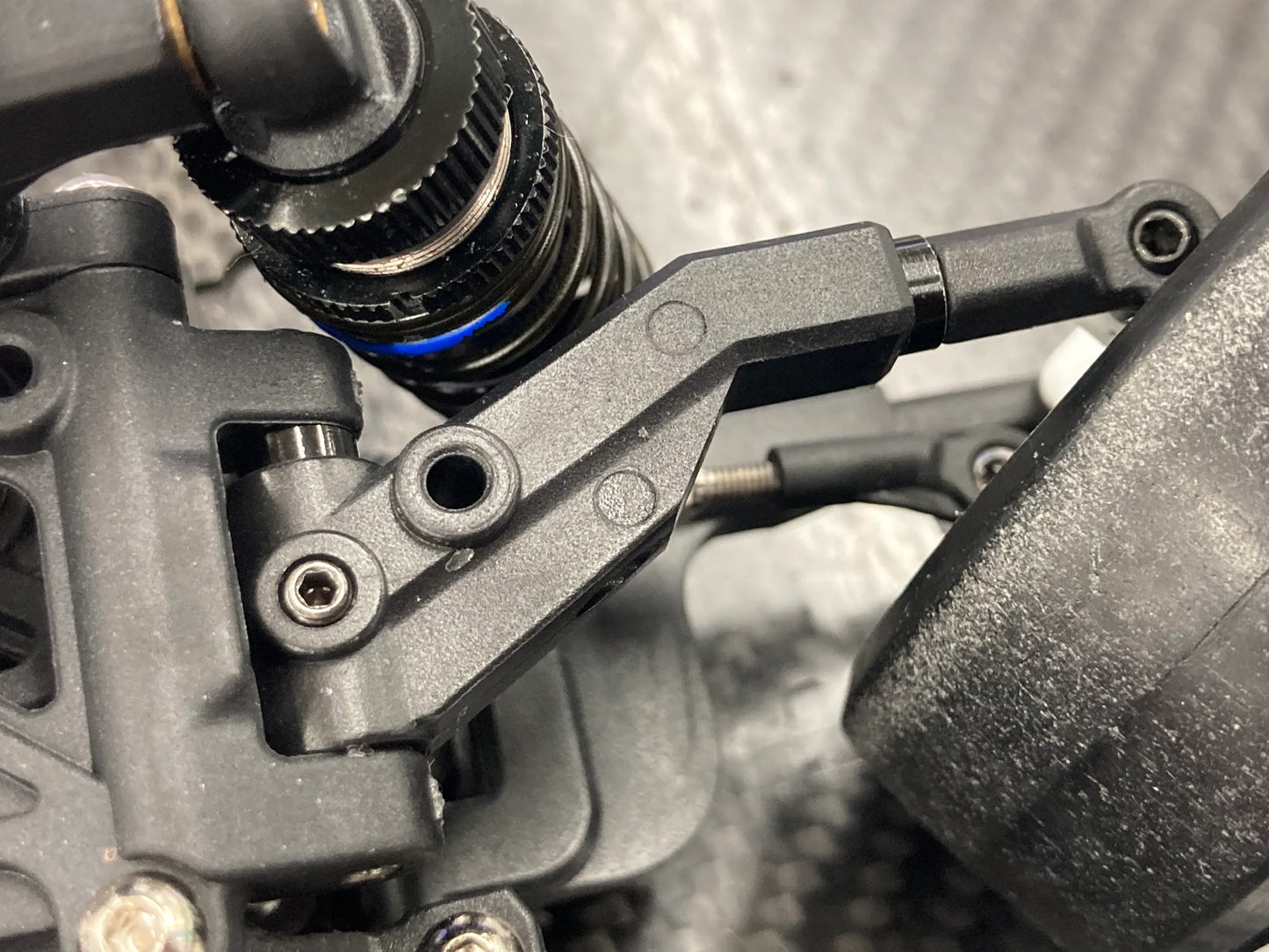TOPLINE ZERO Front Upper Arm for RDX (2pcs) - TP-727