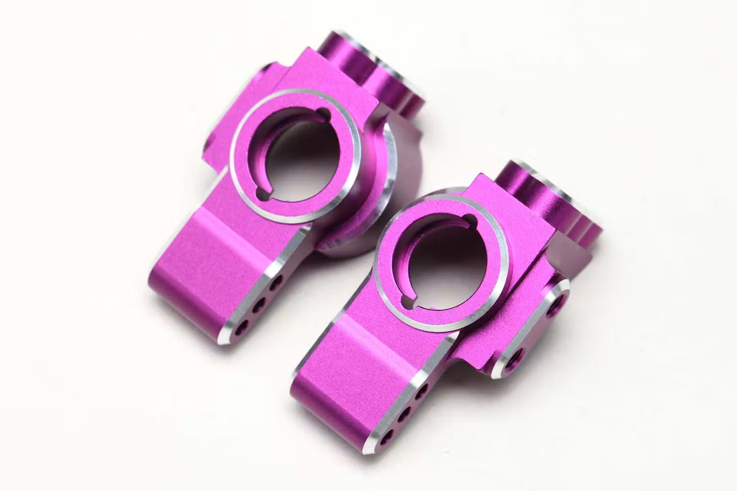 Yokomo Aluminum Rear Hub Carrier for RD2.0/SD3.0 - PURPLE - RD-415ARP