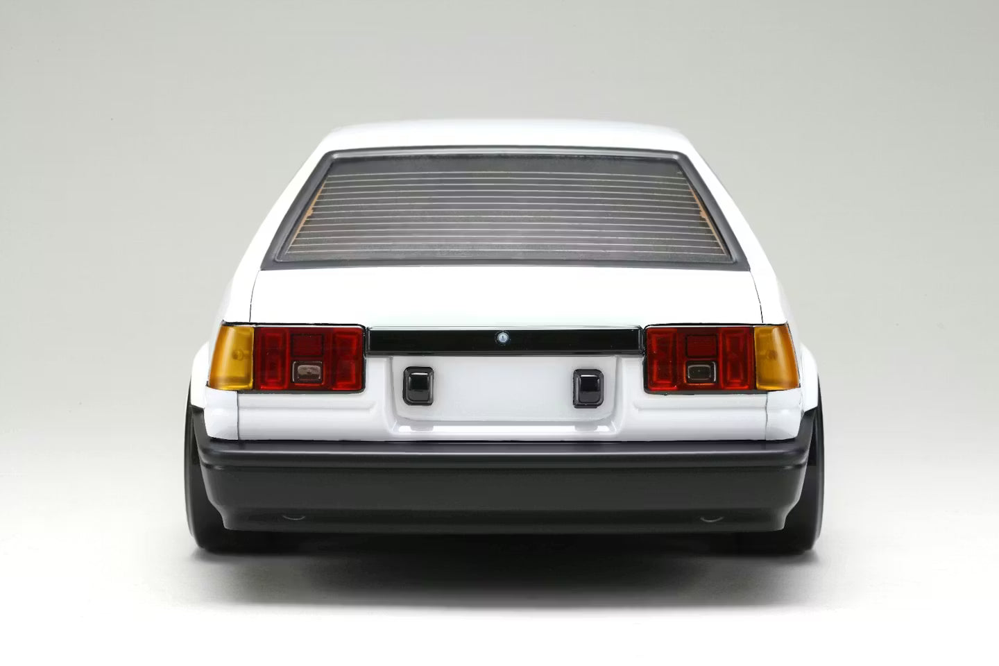 Yokomo TOYOTA Corolla Levin (AE86) 2-Door Body Set - SD-AE86L2B