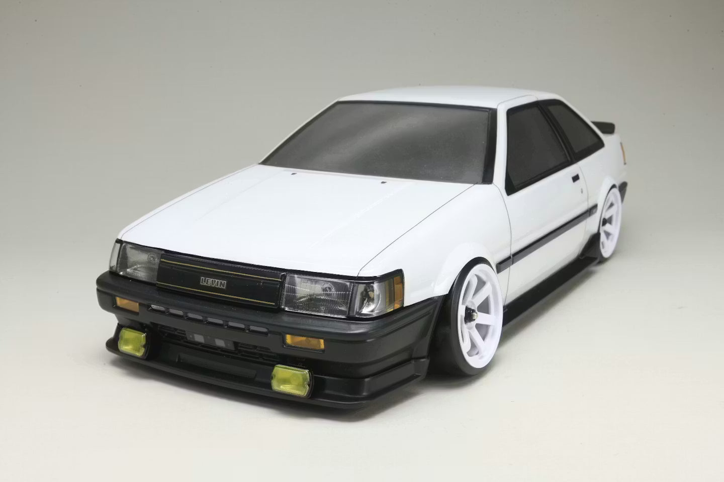 Yokomo TOYOTA Corolla Levin (AE86) 2Dr Aero Parts Set - SD-AE86L2P