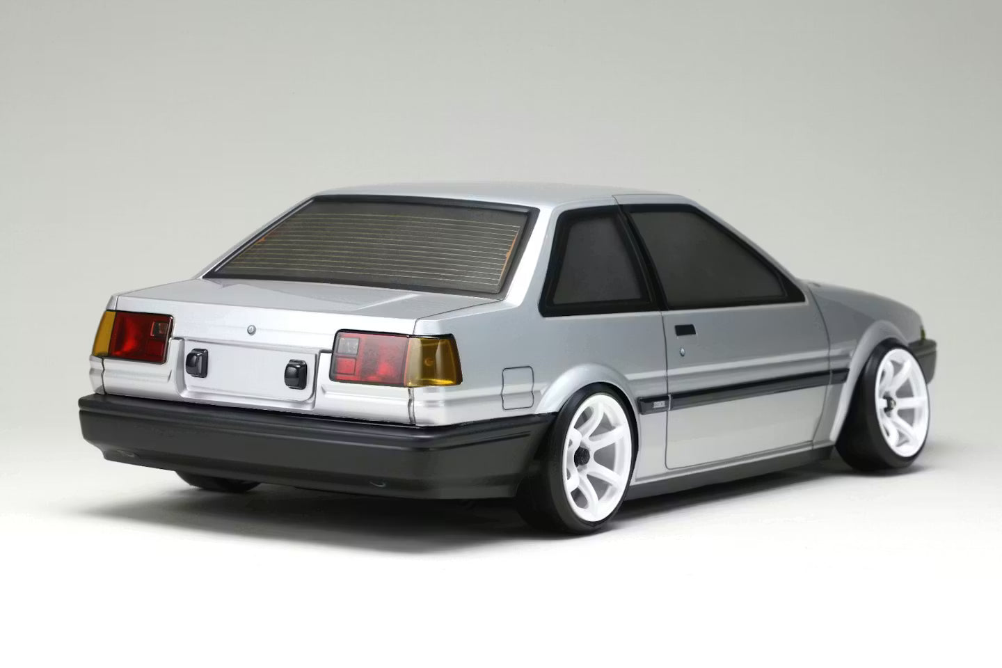 Yokomo TOYOTA Sprinter Trueno (AE86) 2-Door Body Set - SD-AE86T2B