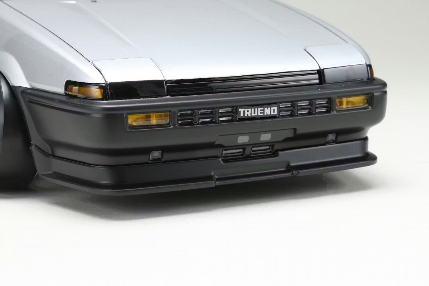 Yokomo TOYOTA Sprinter Trueno(AE86)2Dr Aero Parts Set - SD-AE86T2P