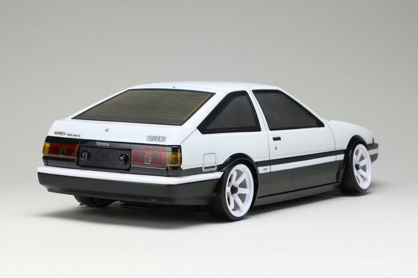Yokomo TOYOTA Sprinter Trueno (AE86) 3-Door Body Set - SD-AE86T3B