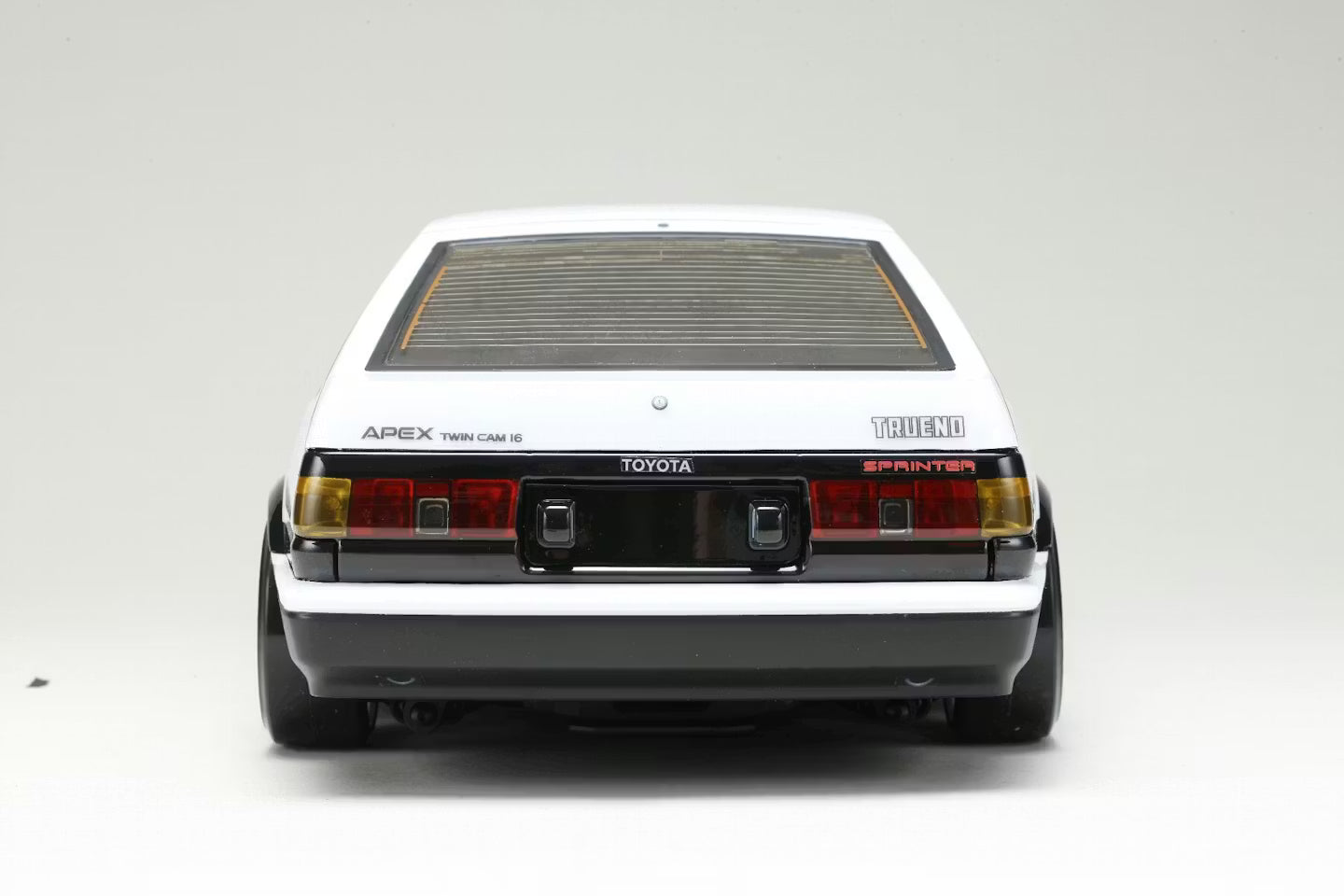 Yokomo TOYOTA Sprinter Trueno (AE86) 3-Door Body Set - SD-AE86T3B