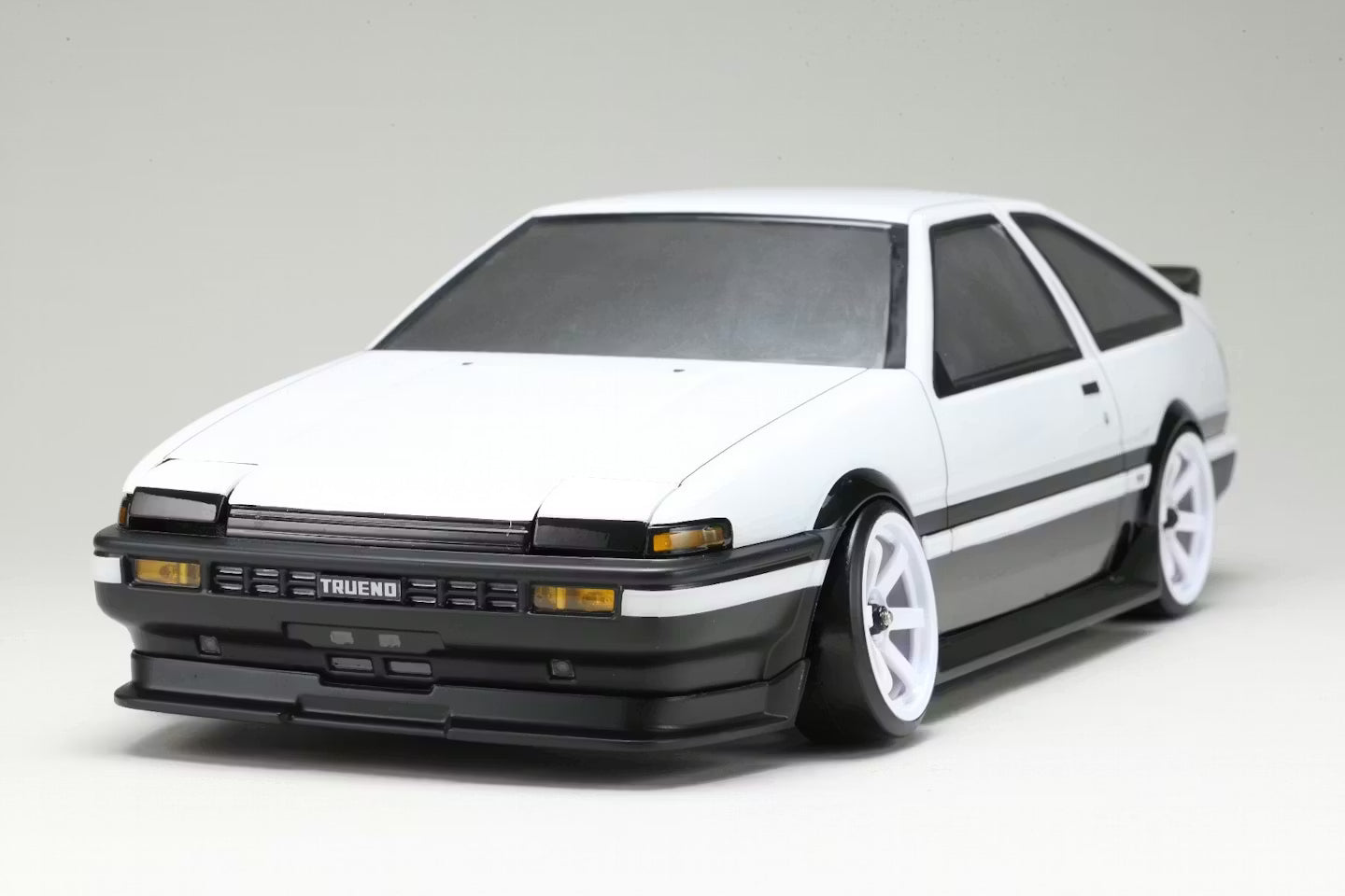 Yokomo TOYOTA Sprinter Trueno(AE86)3Dr Aero Parts Set - SD-AE86T3P