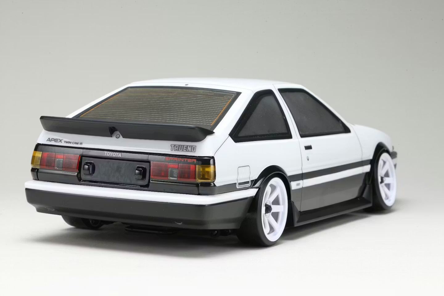 Yokomo TOYOTA Sprinter Trueno(AE86)3Dr Aero Parts Set - SD-AE86T3P