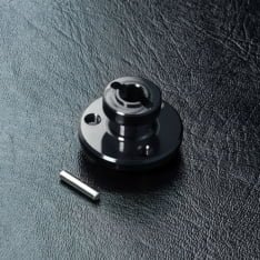 MST RMX Alum. spur gear holder (black) – 210429BK